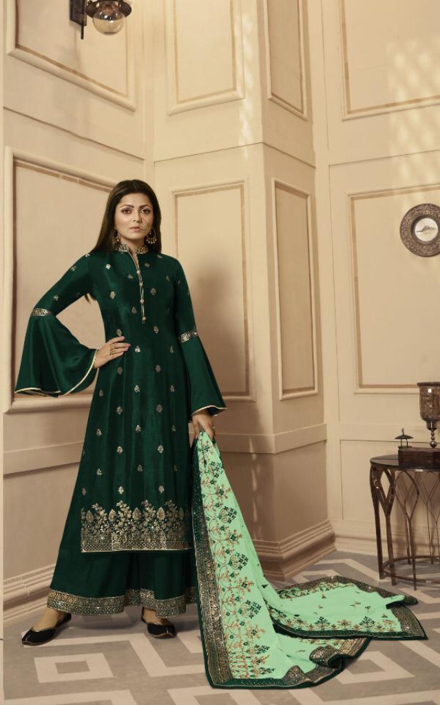 Get Ready For The Upcoming Festive And Wedding Season With This Very Beautiful Designer Straight Suit