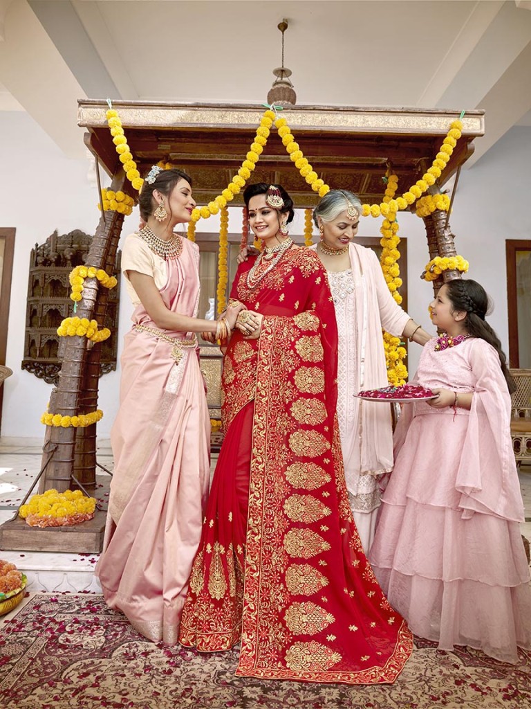 Beautiful Collection In Bridal Sarees With This Designer�Saree In Red Color Paired With Red Colored Blouse